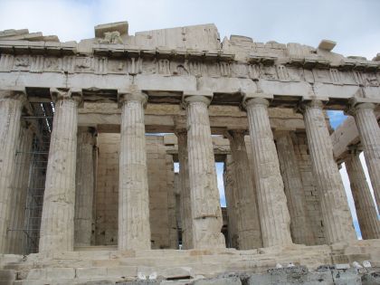 parthenonfrontsmaller (25K)