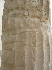weatheredcolumn2small (9K)